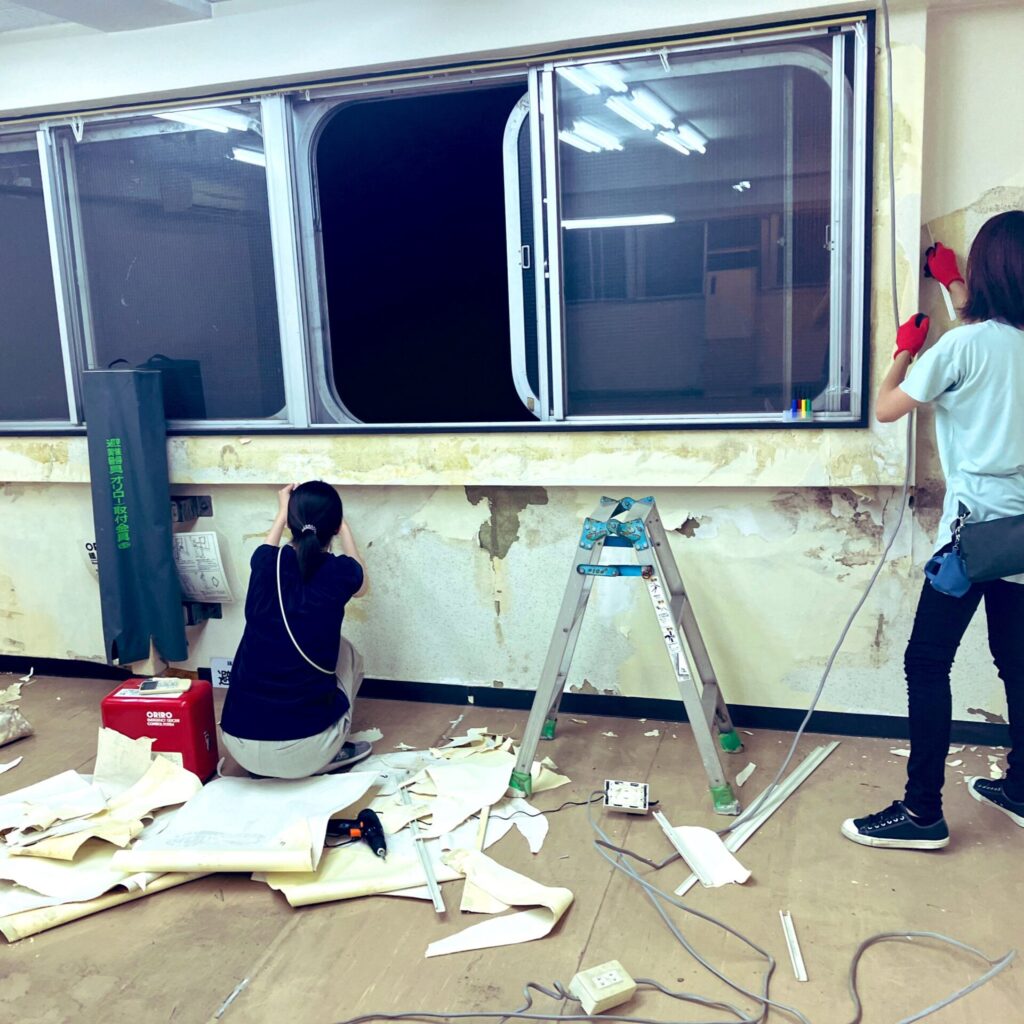 4372ee401a0b7b8e93030158583f2937